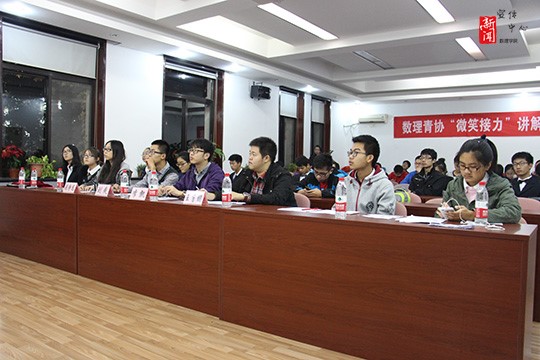 76219d21c6254c1a2b779c0ce249a8f4.jpg d1.jpg