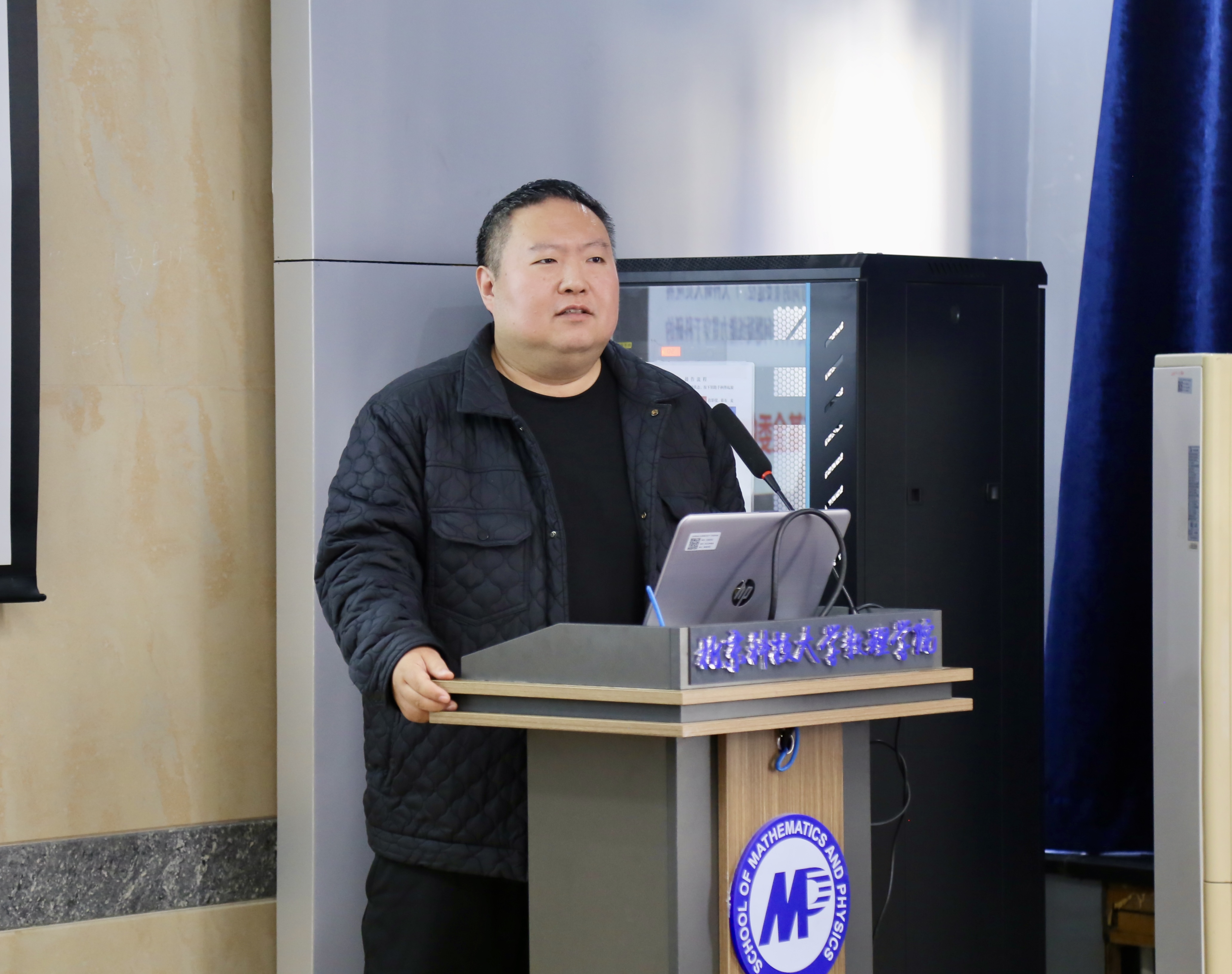 1734683879354376.jpg 1734683879354376.jpg