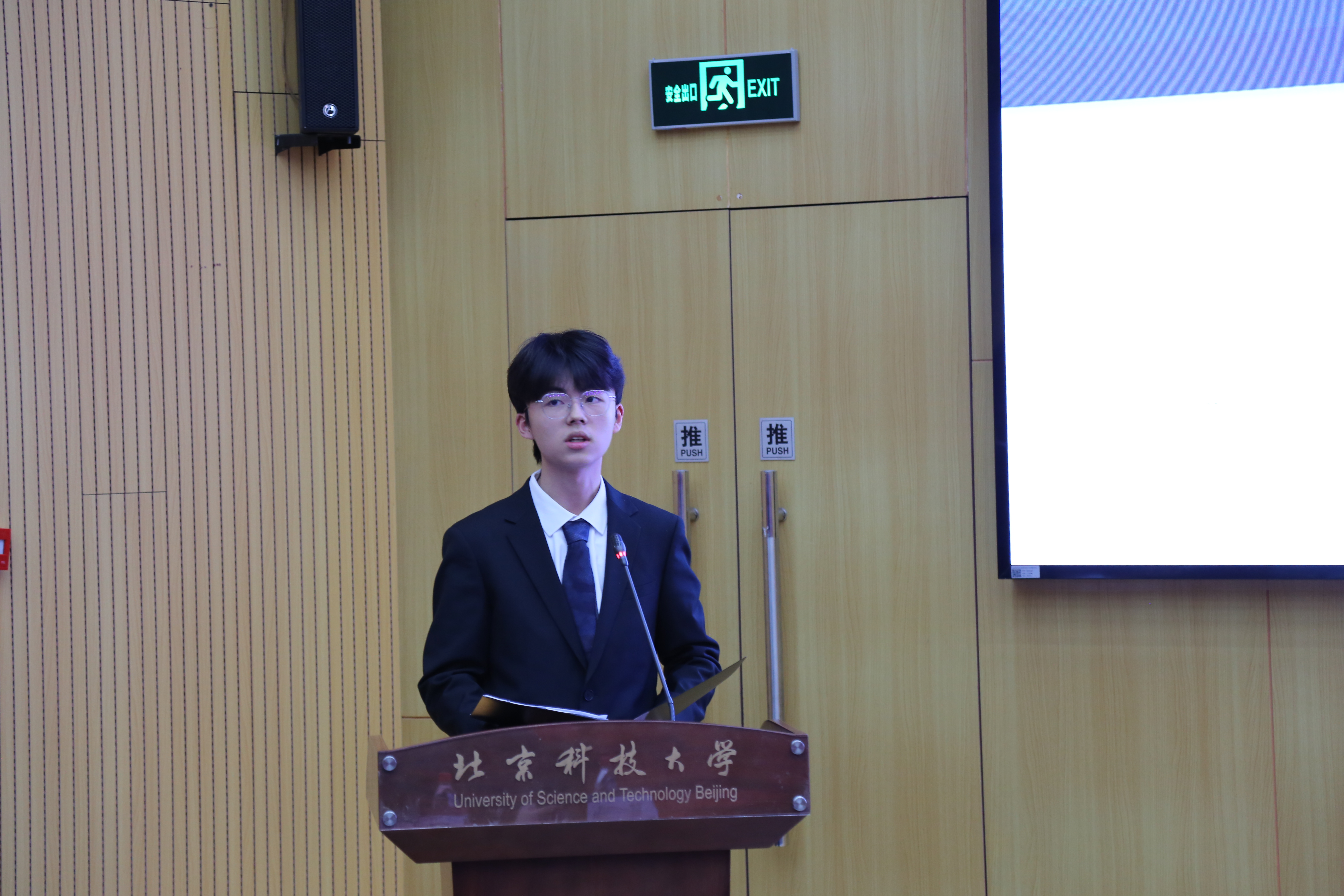 1743036622849425.jpg 1743036622849425.jpg