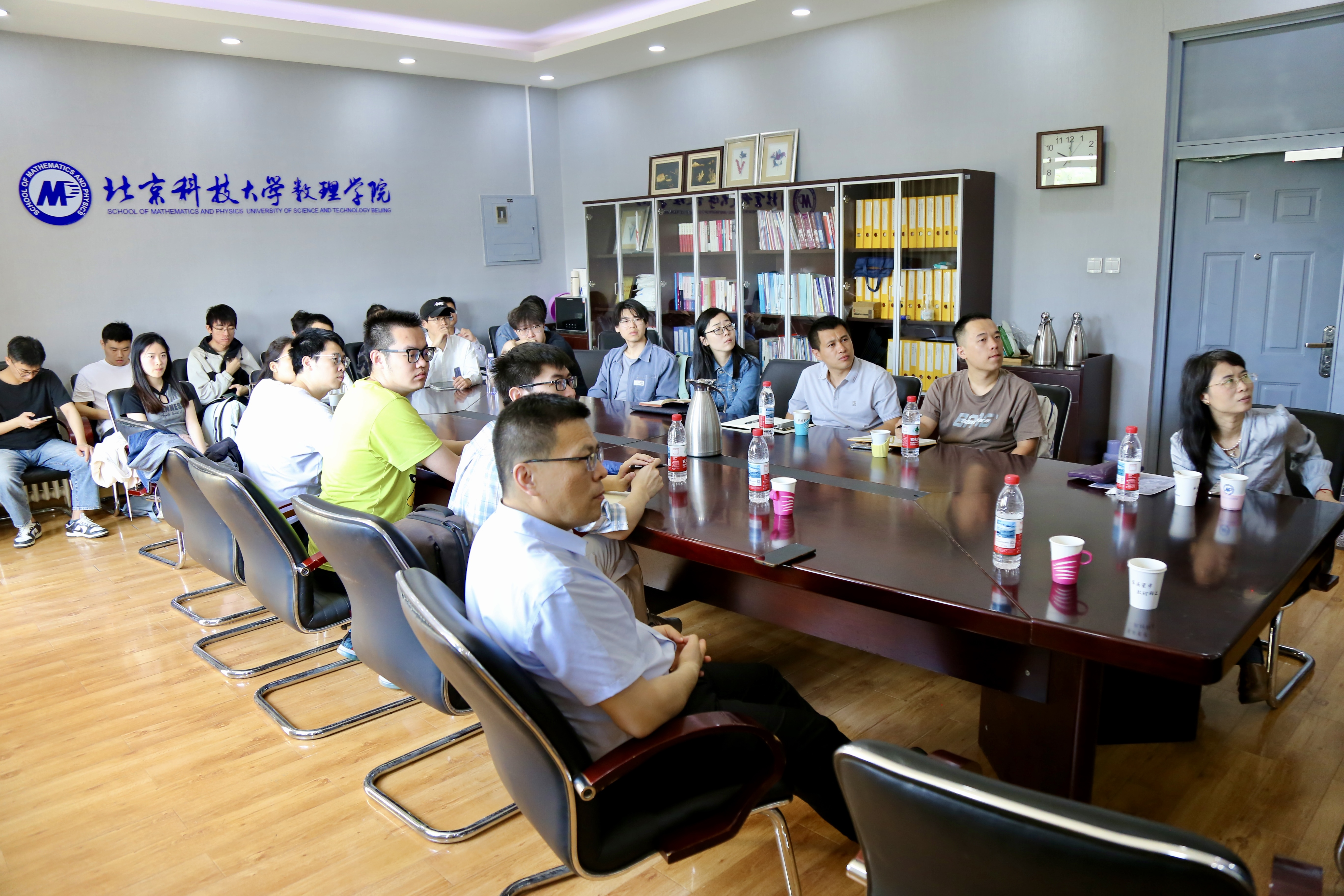 1747376309317670.jpg 1747376309317670.jpg