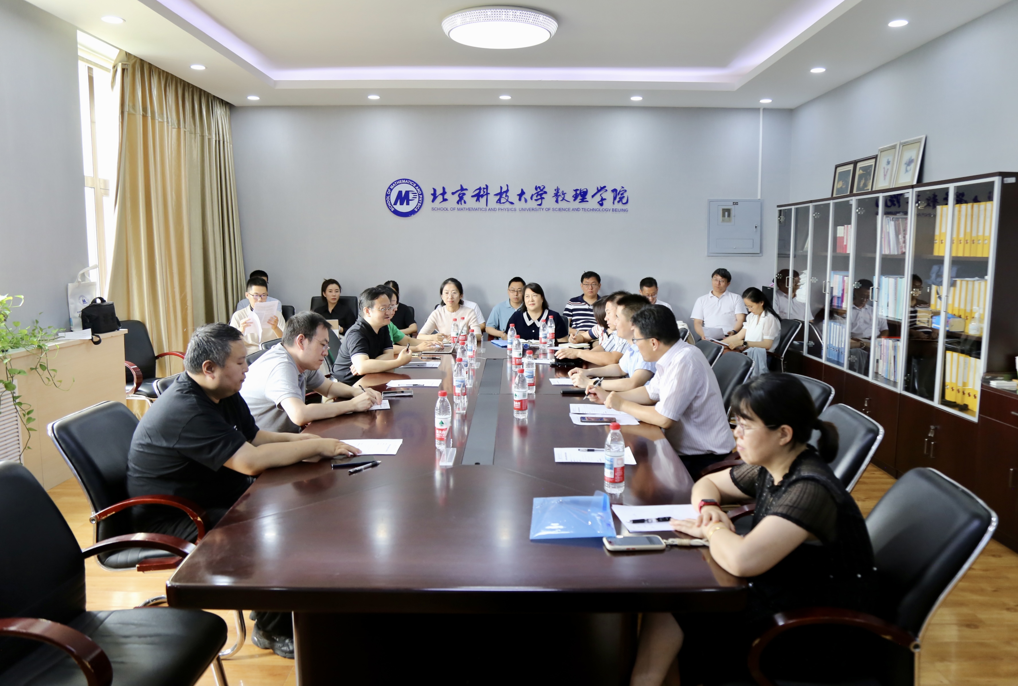 1752562298379359.jpg 1752562298379359.jpg