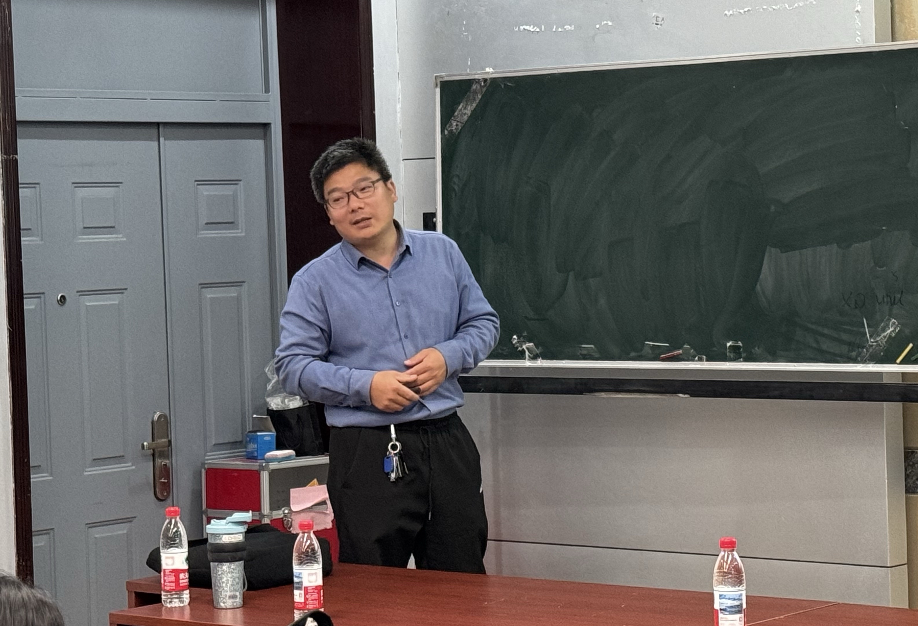 1760321850962941.jpg 1760321850962941.jpg